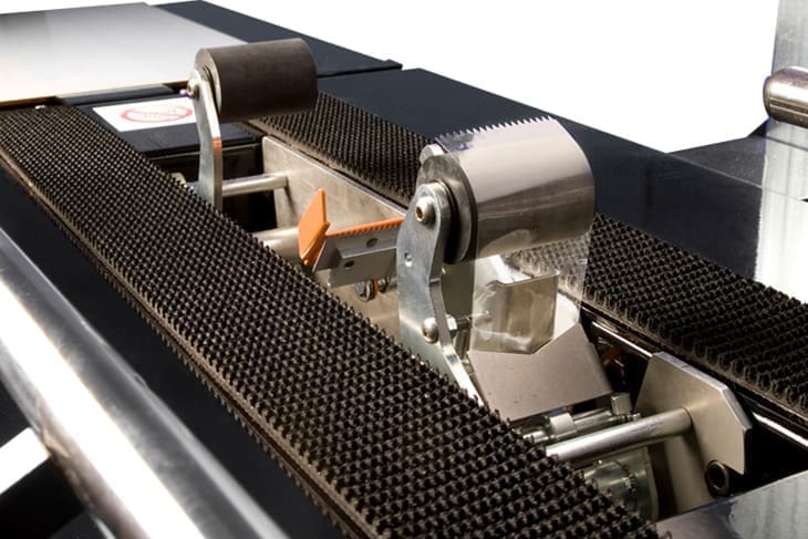Drive belts on the case taper