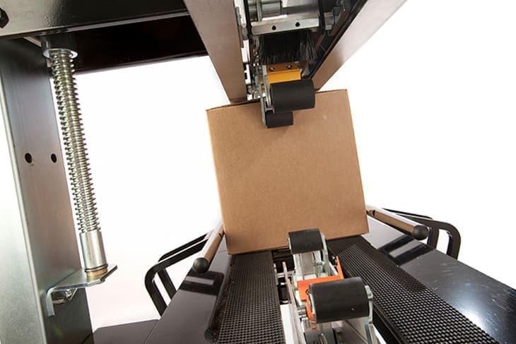 Adjustable side rails on the BB-2 case taper