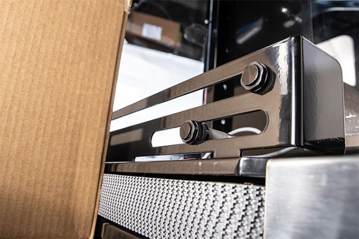 Side rail product sensors of the SB-2EX case taper