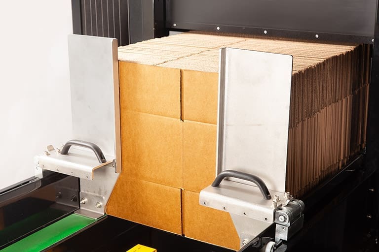 Large capacity blank magazine hopper on the EX-15 case erector