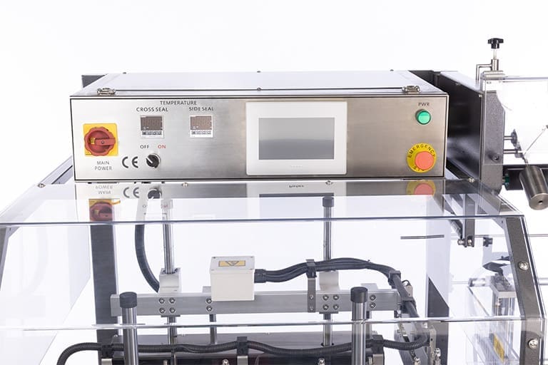Color touchscreen user interface of the VSA1825 automatic l sealer