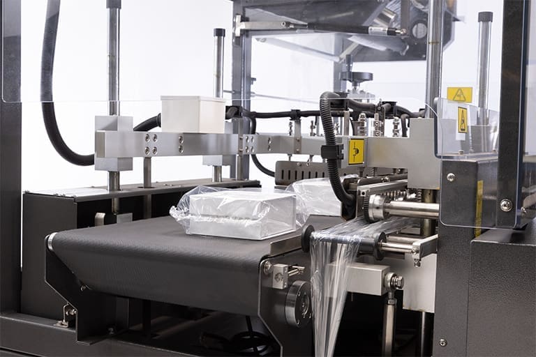 Close up of the VSA1825 L-bar sealer