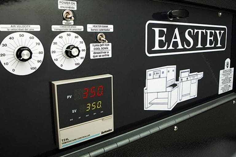 User control panel of a shrink tunnel